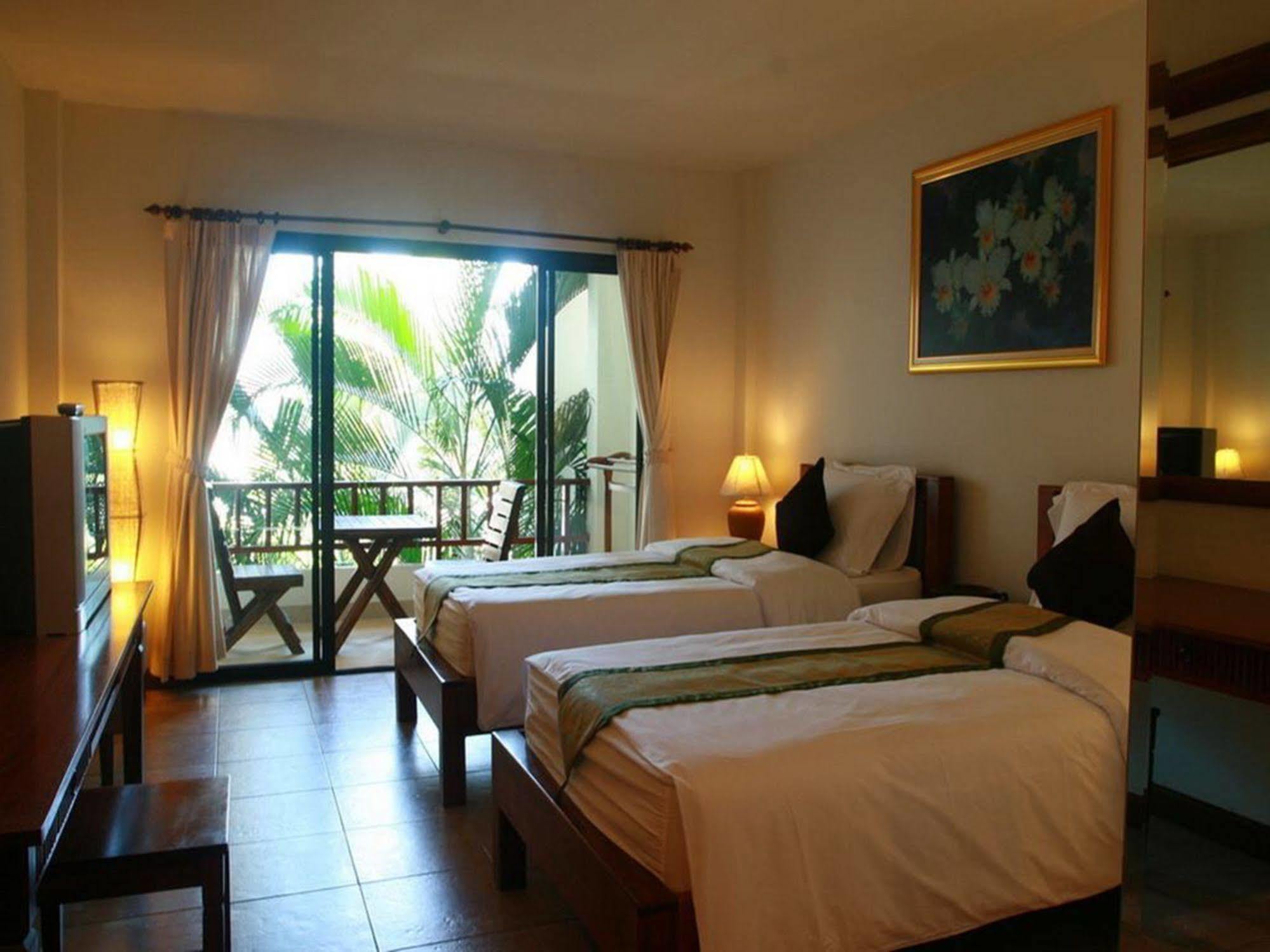 Anchana Resort & Spa สามร้อยยอด ภายนอก รูปภาพ